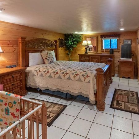 3 Bed 2 Bath Vacation Home In Bryson City Bagian luar foto