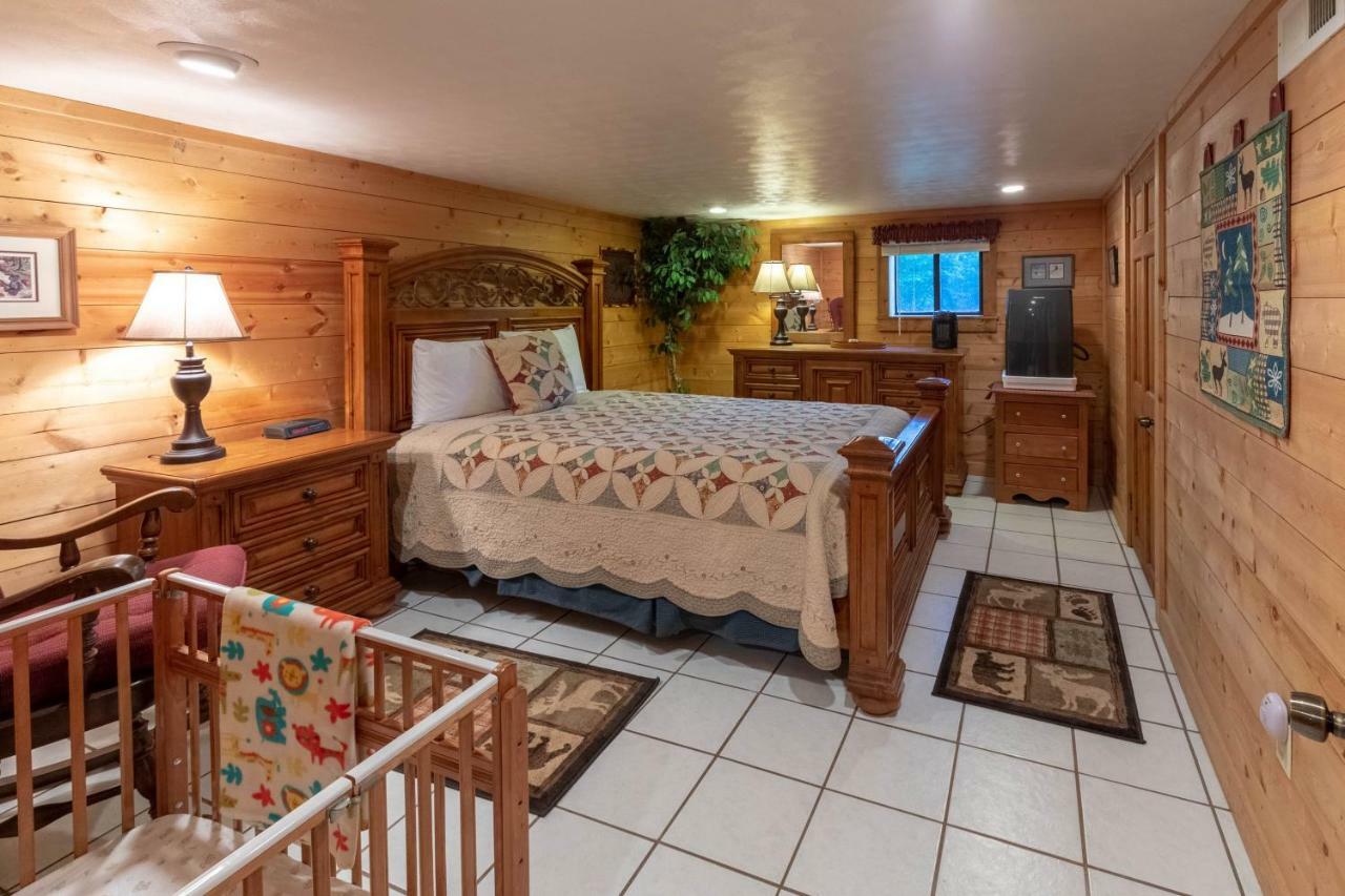 3 Bed 2 Bath Vacation Home In Bryson City Bagian luar foto
